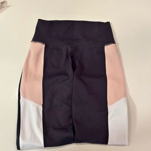 ANTHROPOLOGIE LEGGINGS BARELY USED - SIZE XS